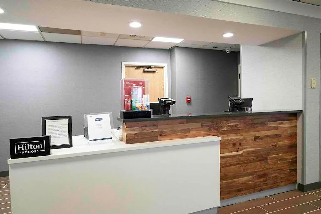 Hampton Inn St. Louis - Westport Maryland Heights 3*,  United States